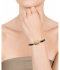Pulsera Viceroy mujer de acero dorada con piedras en negro, azul y beige.
